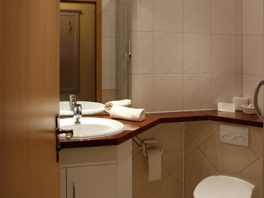 Gasthof-Hotel Dilger Rattenberg 部屋 写真